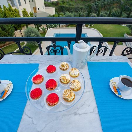 Casa Leone Suites Сталос Экстерьер фото