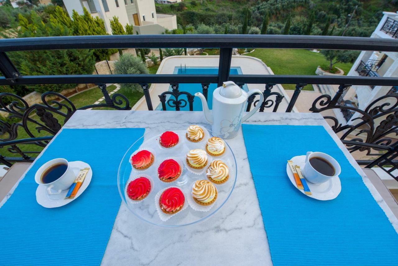 Casa Leone Suites Сталос Экстерьер фото